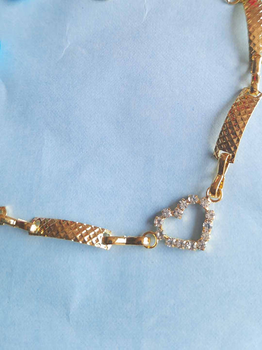 Stone embedded Love shaped Bracelet