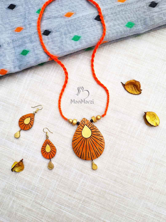 Classic Handcrafted Leaf Terracotta Jewellery Set