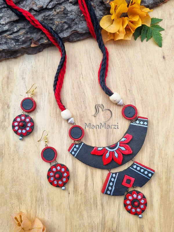 Handcrafted Red & Black Long Terracotta  Jewellery Set