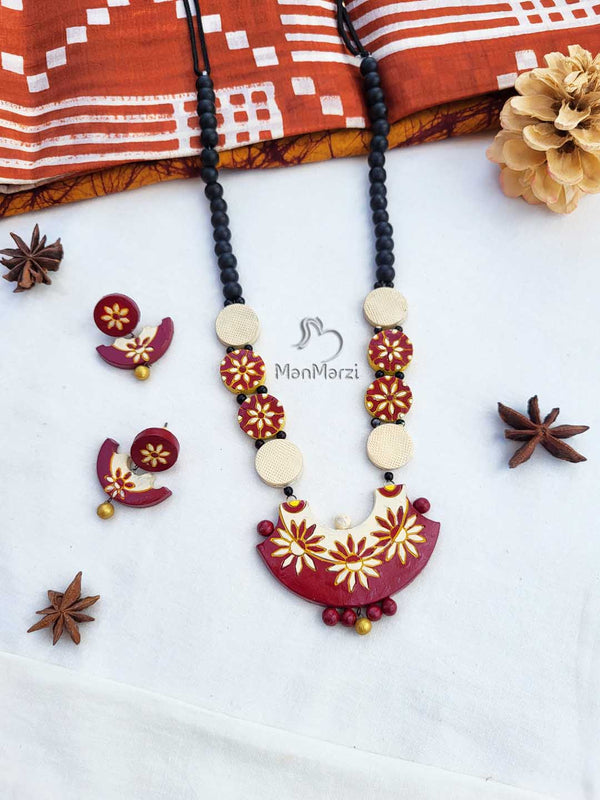 Handcrafted Floral Terracotta Jewelry Set in Earthy Tones | Manmarzi