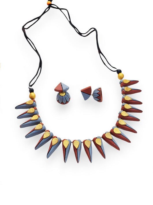 Passion Peak- Handcrafted Spike Terracotta Jewellery Set | Manmarzi