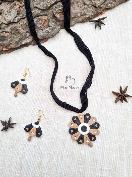Handcrafted Floral Terracotta Jewellery Set