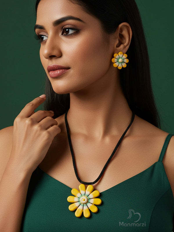 Basanti- Handmade Yellow Daisy Jewellery Set with Earstuds | Manmarzi