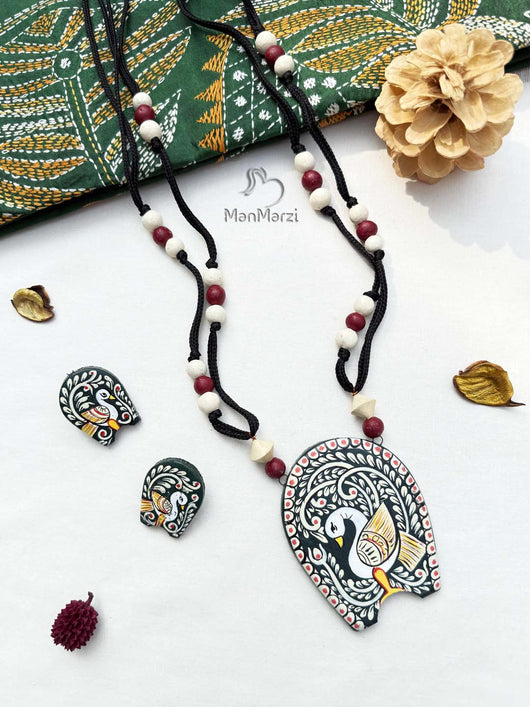Hand-painted Artistic Shahi Mor Terracotta Jewellery Set from Manmarzi