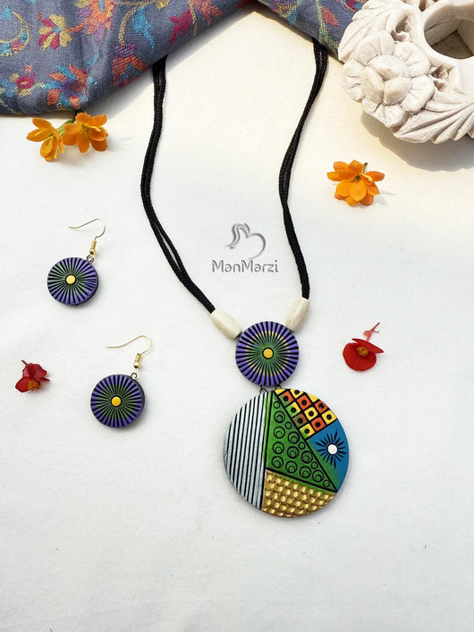Rangchitra - Intricate Multicolor Terracotta Jewelry Set| Manmarzi