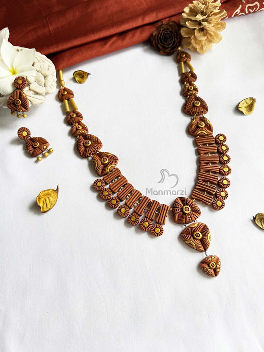 Kalakriti- Exclusive Brown Terracotta Jewellery Set With Intricate Design & Golden Detailing