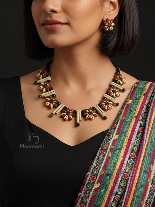 Madhavi- Handcrafted Floral Jewellery Set With Earstuds | Manmarzi