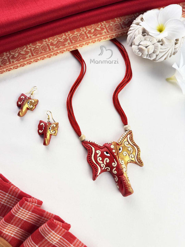 Mangalmurti- Handmade Lord Ganesh Terracotta Jewellery Set | Manmarzi