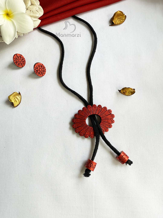 Meher- Exquisite Handcrafted Terracotta Jewellery Set With Earstuds