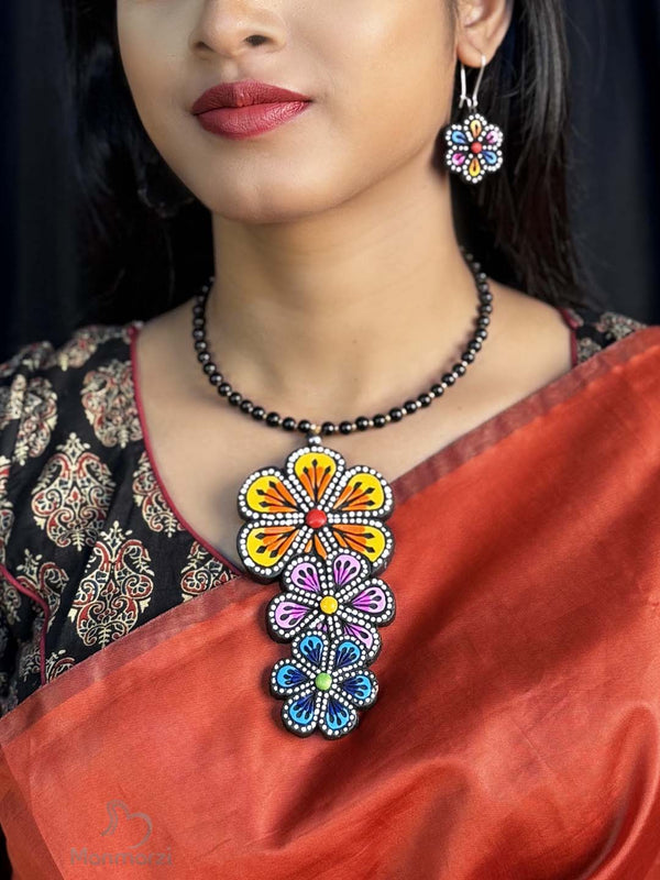 Rangini- Multi coloured Floral Terracotta Jewellery Set | Manmarzi