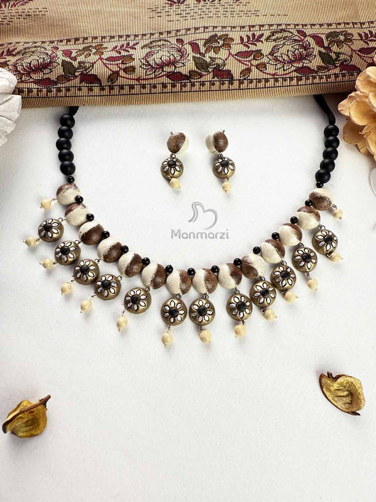 Ruhani- Handcrafted Classic Terracotta Jewellery Set from Manmarzi