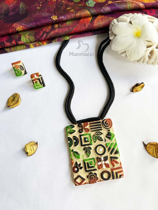 Tattva- Handcrafted Tribal Terracotta Jewellery Set With Earstuds