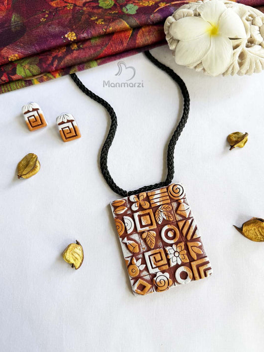 Tattva- Handcrafted Tribal Terracotta Jewellery Set With Earstuds
