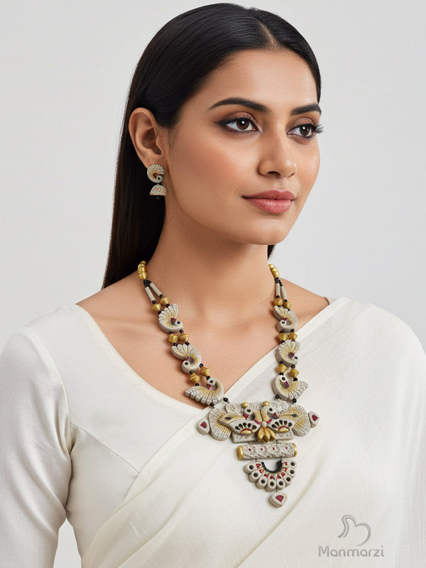 Rajeshwari- Majestic Terracotta  Jewellery Set With Intricate Details