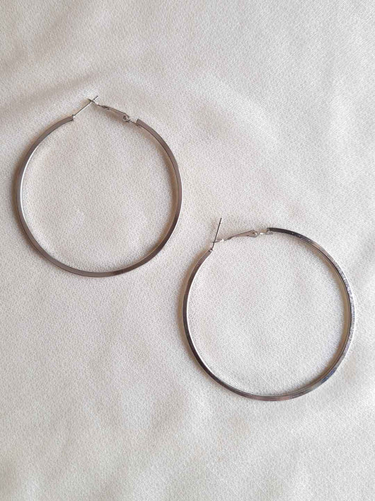 Silver toned Circular Hoop Earrings