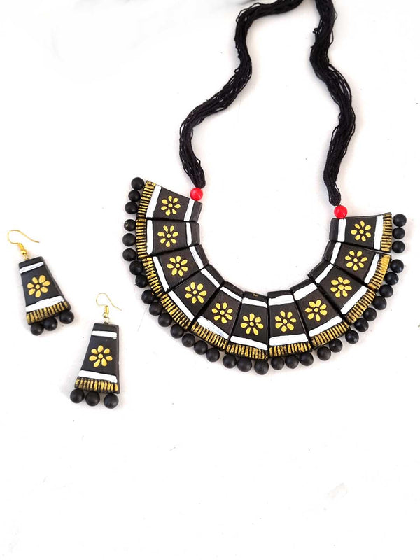 Exclusive Handcrafted  Black Terracotta  Jewellery Set