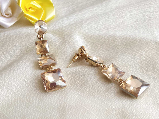 gold plated earrings photo