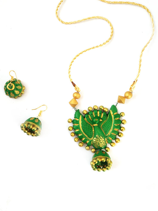 Handmade Terracotta  Jewellery Set With Peacock Pendant