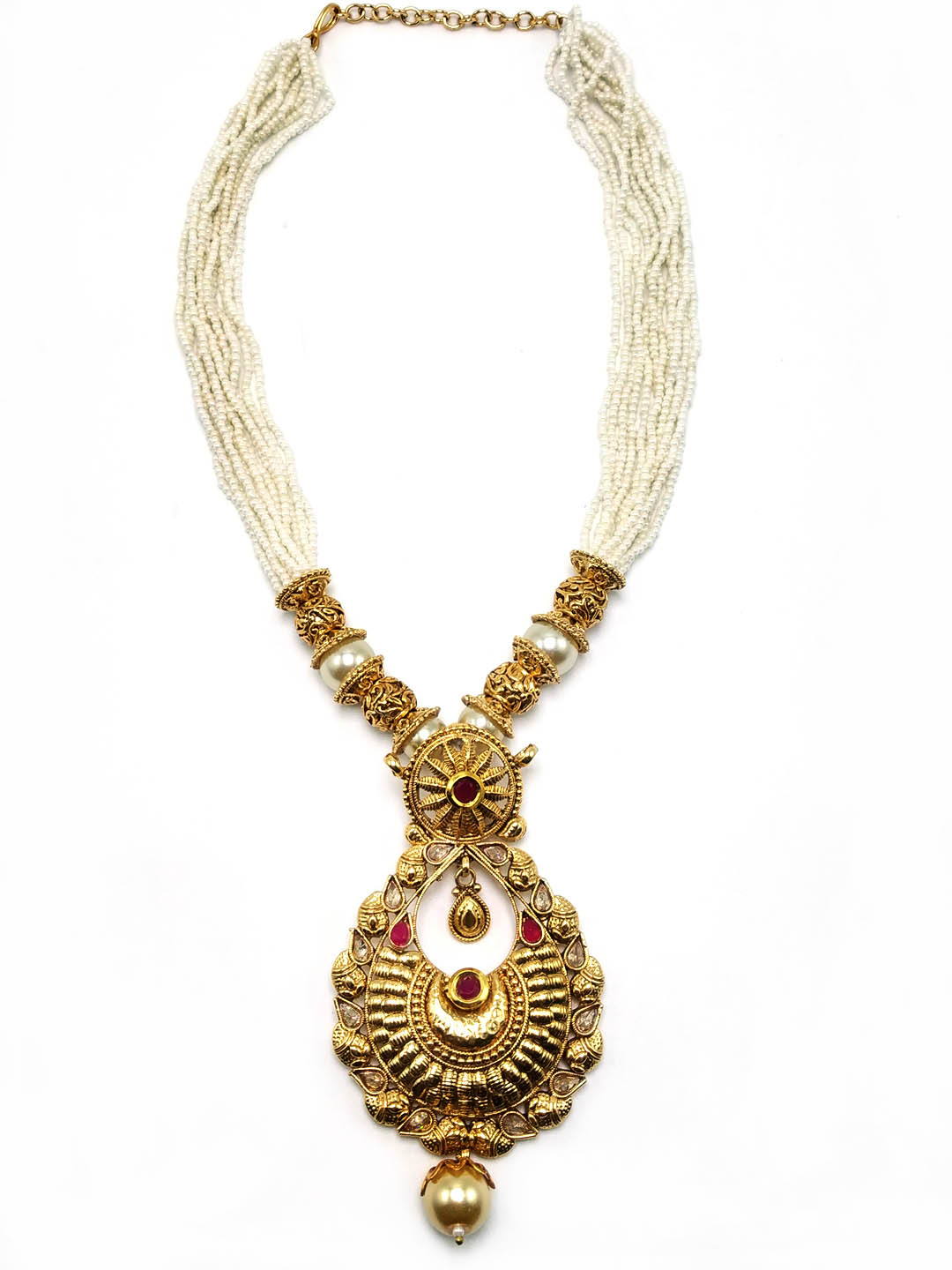 Pearl jewellery in gold plated